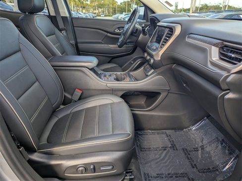 Used 2023 GMC Acadia Denali w/ Trailering Package image 10