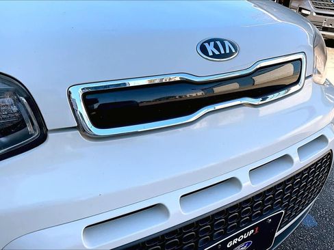 Used 2015 Kia Soul ! w/ Sun & Sound Package image 31