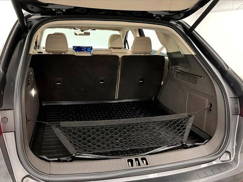 Used 2022 Lincoln Nautilus Reserve w/ Monochromatic Package image 38