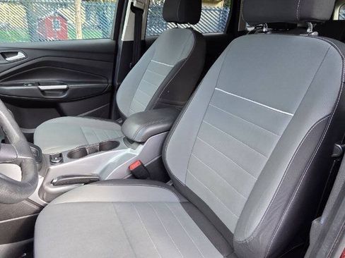 Used 2015 Ford Escape SE w/ Equipment Group 201A AWD/4WD image 15