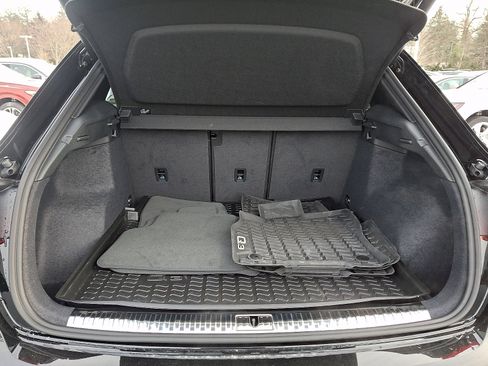 Certified 2025 Audi Q3 2.0T Premium w/ Convenience Package image 29