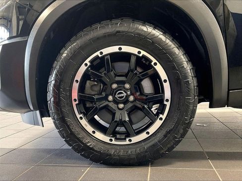 Used 2023 Nissan Pathfinder Rock Creek AWD/4WD image 7