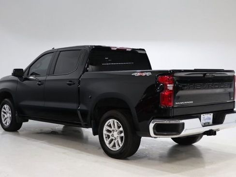 Used 2024 Chevrolet Silverado 1500 LT AWD/4WD image 6