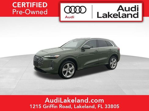 Used 2025 Audi Q5 Premium Plus w/ Premium Plus AWD/4WD image 1