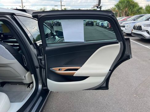 Used 2023 Lucid Air Touring AWD/4WD image 57