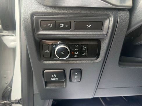 Certified 2023 Ford F150 Lariat AWD/4WD image 17