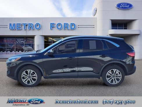 Certified 2022 Ford Escape SEL AWD/4WD image 6