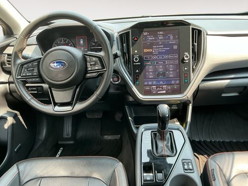 Used 2024 Subaru Crosstrek 2.5i Limited w/ Popular Package #4A AWD/4WD image 9