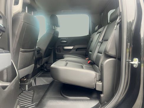 Used 2019 Chevrolet Silverado 2500 LTZ w/ Duramax Plus Package AWD/4WD image 36