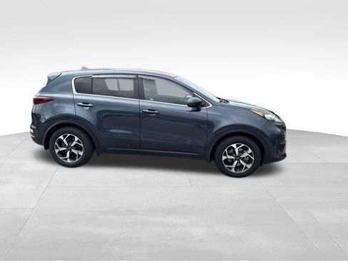 Used 2022 Kia Sportage LX FWD image 6