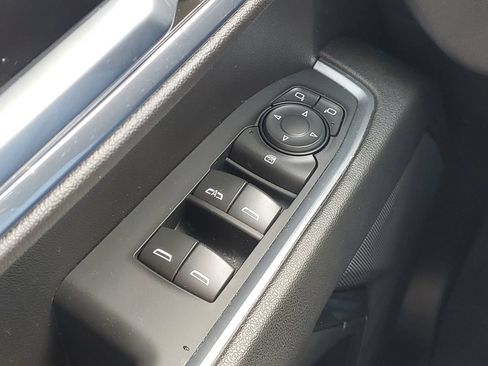 Used 2024 Chevrolet Silverado 1500 LT AWD/4WD image 18