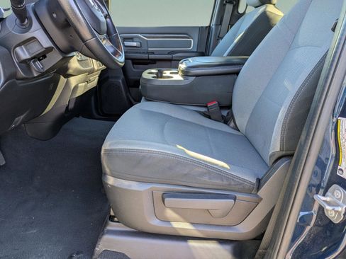 Used 2022 RAM 3500 Big Horn image 20