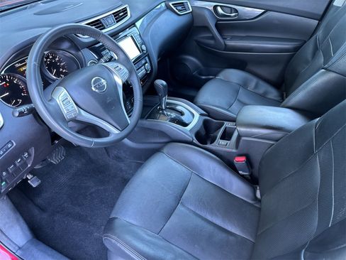 Used 2015 Nissan Rogue SL image 10
