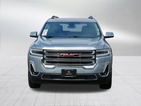 Used 2023 GMC Acadia SLT w/ Preferred Package image 2