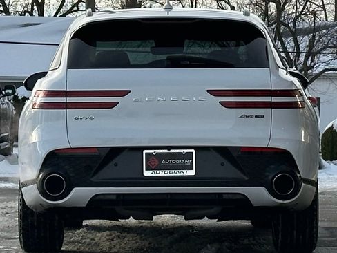 Used 2022 Genesis GV70 3.5T Sport w/ Sport Prestige Package image 9