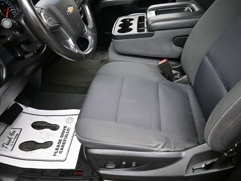 Used 2018 Chevrolet Silverado 1500 LT w/ All Star Edition image 15