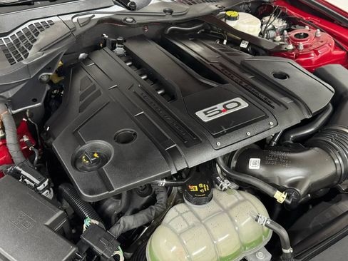 Used 2022 Ford Mustang GT Premium w/ Equipment Group 401A RWD image 41