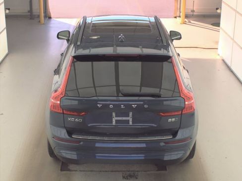 Certified 2023 Volvo XC60 B5 Core w/ Climate Package AWD/4WD image 20