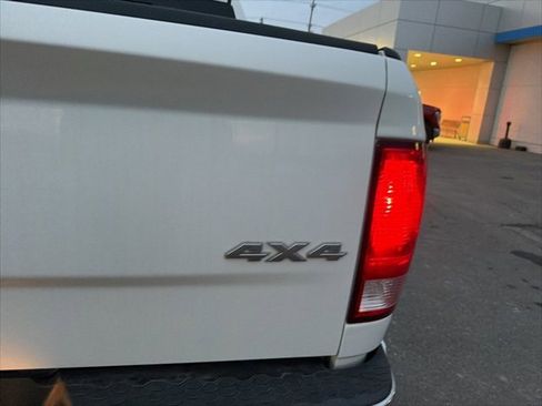 Used 2017 RAM 1500 Big Horn image 34