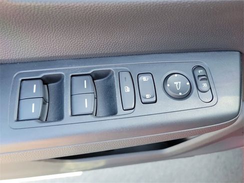 Certified 2025 Honda CR-V Sport-L image 22