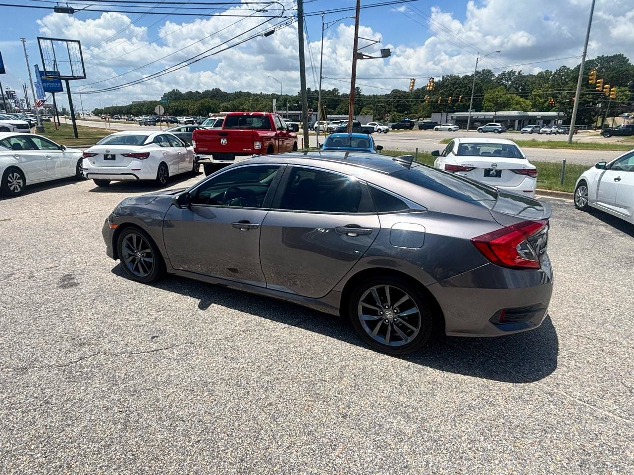 Used 2019 Honda Civic EX image 17