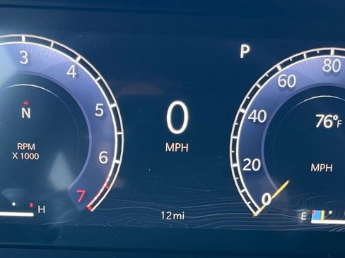 New 2025 Jeep Grand Cherokee L Altitude image 12