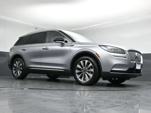 Certified 2022 Lincoln Corsair Reserve w/ Elements Package FWD image 38