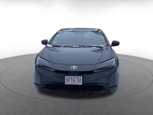 Used 2025 Toyota Prius LE image 4