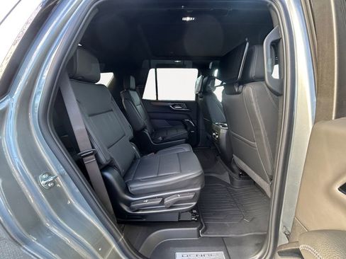 New 2026 GMC Yukon Denali w/ Denali Reserve Package image 11