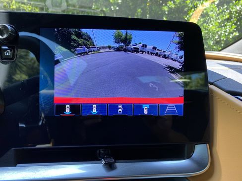 Used 2024 Chevrolet Corvette Stingray Preferred Cpe w/ 2LT RWD image 29