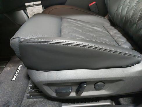 New 2026 Nissan Rogue Platinum w/ Platinum Premium Package image 41