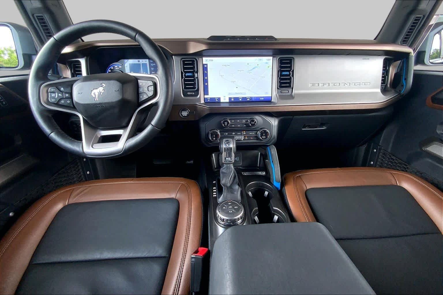 Used 2022 Ford Bronco Outer Banks w/ Sasquatch Package AWD/4WD image 16