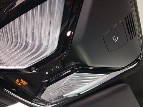 New 2026 BMW 330i Sedan w/ M Sport Package image 25