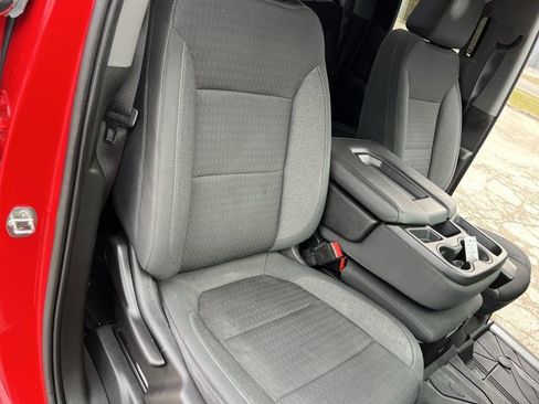 Used 2021 Chevrolet Silverado 1500 LT image 28