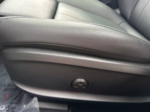 Certified 2025 Mercedes-Benz CLA 250 4MATIC image 14