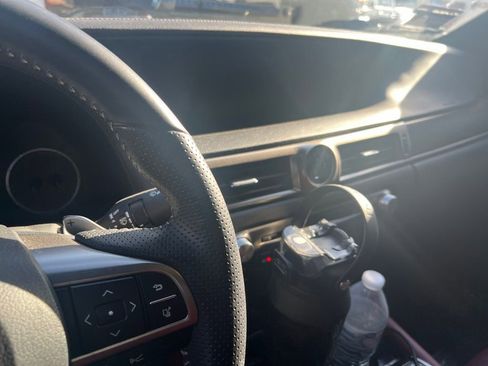 Used 2018 Lexus GS 350 F Sport RWD image 9