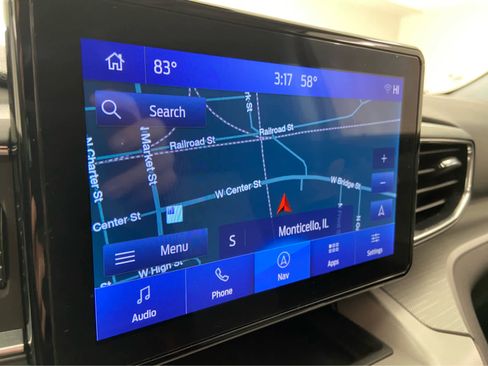 Used 2023 Ford Explorer XLT w/ Equipment Group 202A image 28