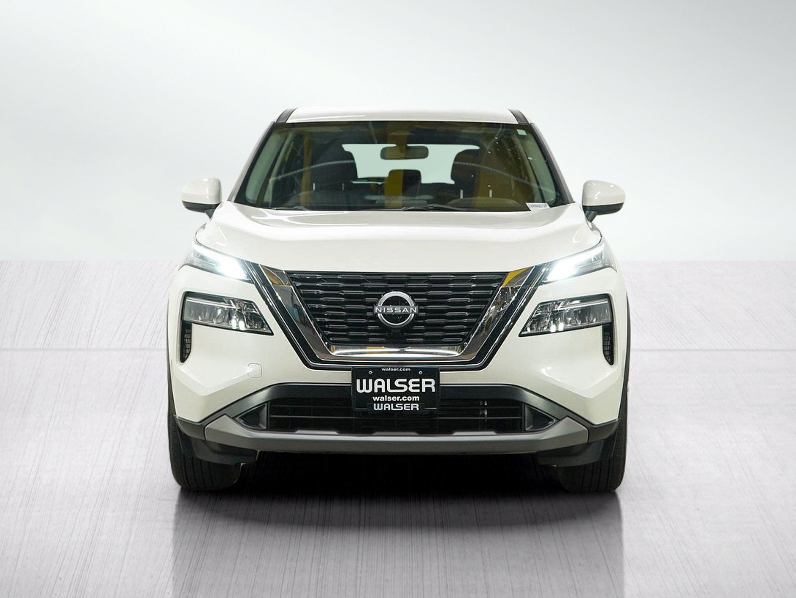 Used 2023 Nissan Rogue SV AWD/4WD image 9