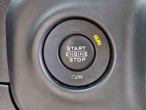 Used 2018 Jeep Wrangler Unlimited Rubicon image 18