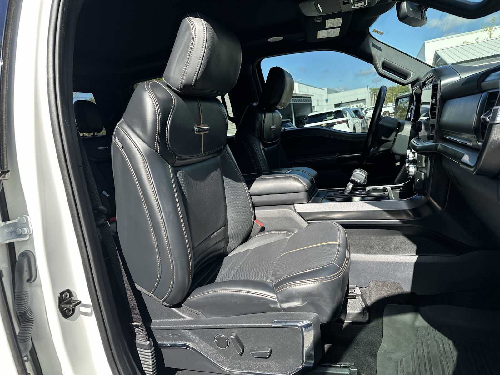 Used 2023 Ford F150 Platinum AWD/4WD image 19