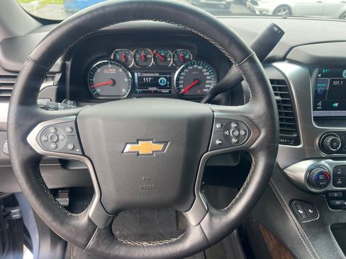 Used 2015 Chevrolet Suburban LT AWD/4WD image 33