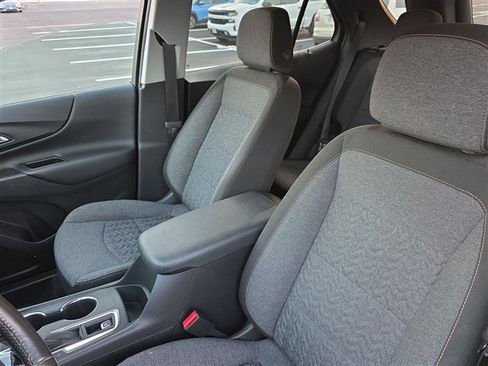 Used 2022 Chevrolet Equinox LT FWD image 13