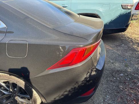 Used 2020 Lexus IS 300 F Sport w/ F Sport Package image 8