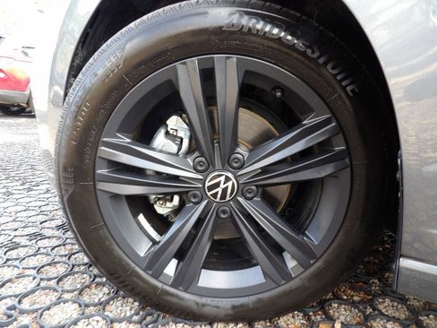 Used 2023 Volkswagen Jetta SE image 27