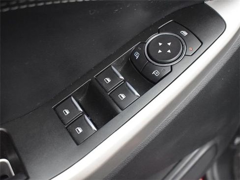 Used 2021 Ford Explorer XLT w/ Class III Trailer Tow Package image 10