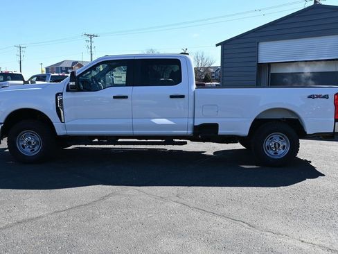 New 2026 Ford F250 XL w/ XL Off-Road Package AWD/4WD image 8