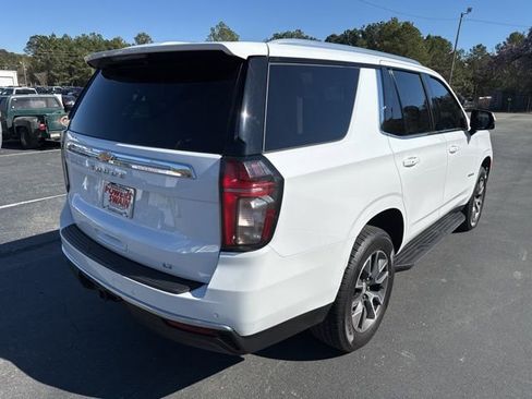 Used 2021 Chevrolet Tahoe LT w/ LT Signature Package image 5
