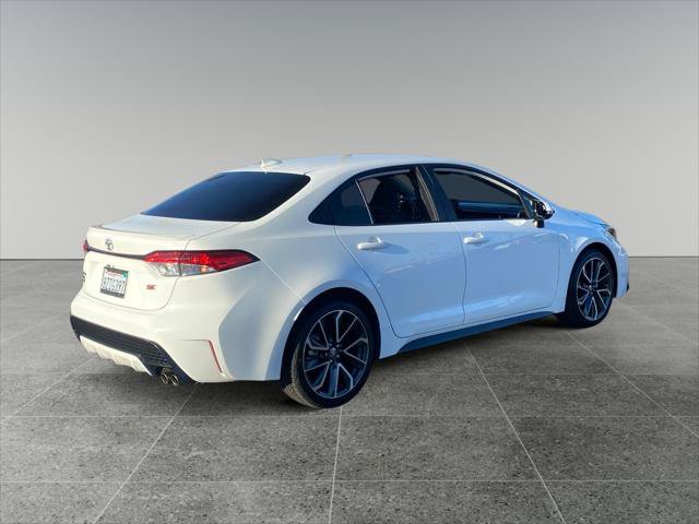 Certified 2022 Toyota Corolla SE FWD image 5