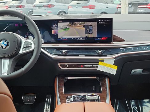 New 2026 BMW X5 xDrive40i w/ Executive Package image 12