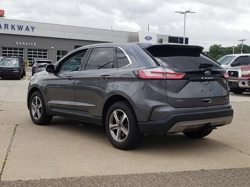 Used 2023 Ford Edge SEL w/ Convenience Package AWD/4WD image 8
